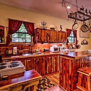 Royal Cabin Haven With Dock On Ouachita River